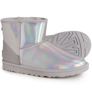 NIB UGG WOMEN'S MINI IRIDESCENT SILVER SHEARLING LINED‎ ANKLE BOOTS